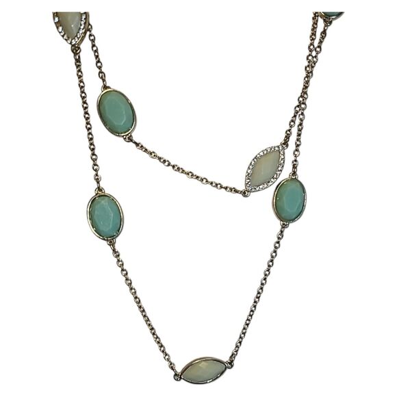 Banana Republic Gold Tone Mint Green & Beige Acrylic Station Necklace 32" - Picture 3 of 7